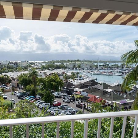 Superbe Studio En Duplex, Vue Sur Mer Et Piscine Apartment Ле Госие Екстериор снимка